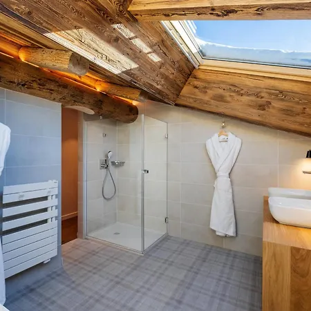5*****, 15 Pers., Proche Piste, Piscine, Sauna - Fr-1-304-300 Chalet